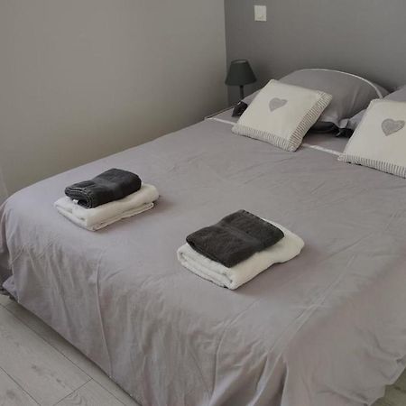 Jolie petite maison à 50 mètres de la plage Agde Extérieur photo